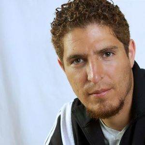 Meet your Posher, Luis